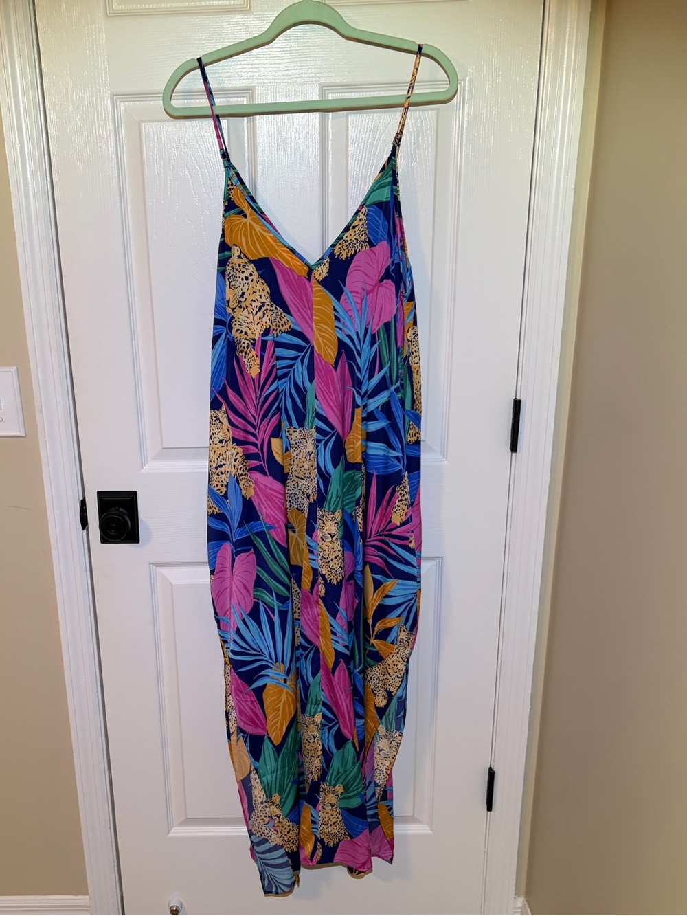 Van Winkle Tropical Palm Leaf & Leopards Silky Sexy Slip Dress With Pockets. XL - Picture 9 of 11
